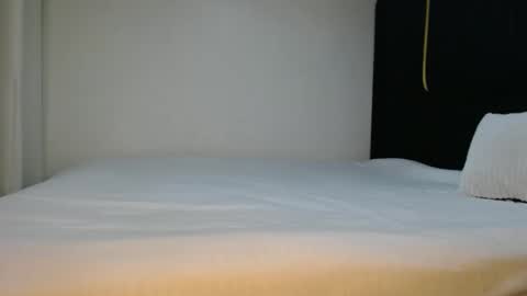 Snapshot of shadow_sweet chatting on May 20, 2026, 12:11 pm Shadow online show from May 20, 2026, 12:11 pm