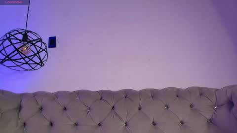 Snapshot of shadowlune chatting on June 2, 2026, 8:11 pm shadowlune online show from June 2, 2026, 8:11 pm