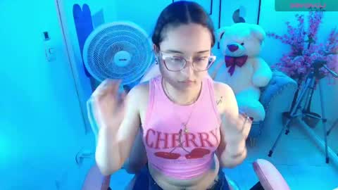 Snapshot of shady_bug chatting on June 3, 2026, 8:03 pm Shady online show from June 3, 2026, 8:03 pm