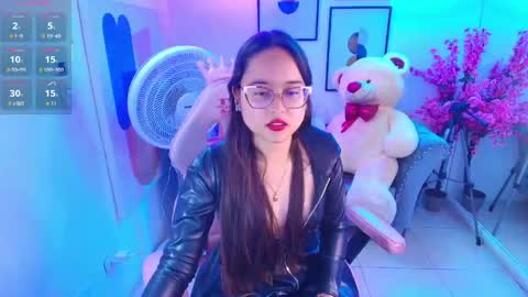Snapshot of shady_bug chatting on June 5, 2026, 8:47 pm Shady online show from June 5, 2026, 8:47 pm