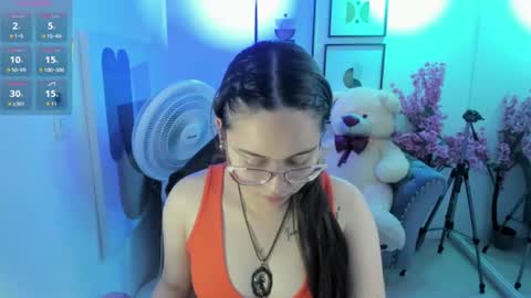 Snapshot of shady_bug chatting on July 6, 2026, 7:49 pm Shady online show from July 6, 2026, 7:49 pm