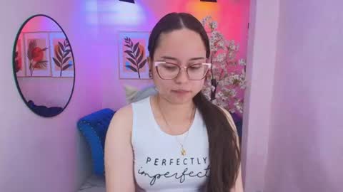 Snapshot of shady_bug chatting on August 1, 2026, 12:37 pm Shady online show from August 1, 2026, 12:37 pm