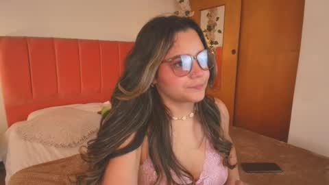 Shadya online show from May 1, 2026, 3:22 am