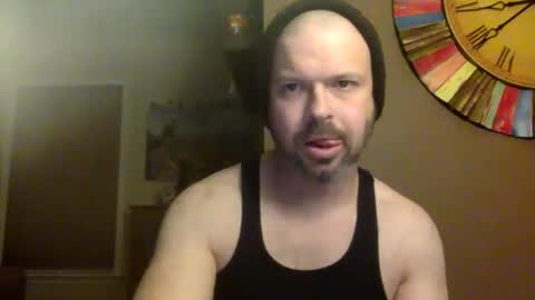 Snapshot of shadyyyyyy7 chatting on December 8, 2024, 2:28 am Shady online show from December 8, 2024, 2:28 am