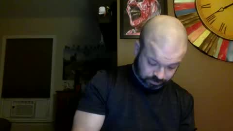 Snapshot of shadyyyyyy7 chatting on October 14, 2025, 1:50 am Shady online show from October 14, 2025, 1:50 am