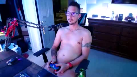 Snapshot of shaftyone4u chatting on December 19, 2025, 11:56 pm shaftyone4u online show from December 19, 2025, 11:56 pm