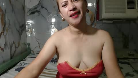 shai_shaiy online show from April 11, 2026, 7:45 am
