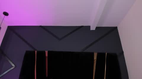 Shaina Vasquez online show from February 22, 2026, 6:24 am