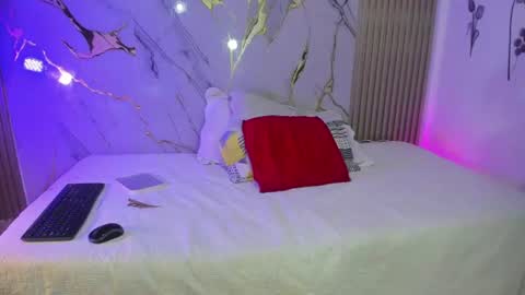 Snapshot of shalomexotic chatting on June 14, 2026, 12:07 pm shalomexotic online show from June 14, 2026, 12:07 pm