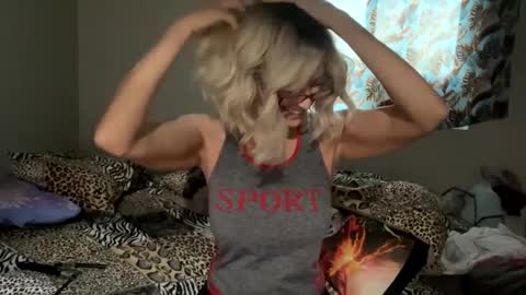 Shaman Woman online show from December 10, 2024, 3:01 pm