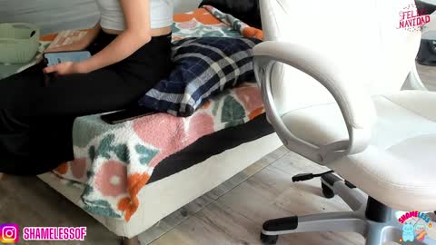 Snapshot of shamelesss_ chatting on December 13, 2024, 7:43 pm shamelesss_ online show from December 13, 2024, 7:43 pm