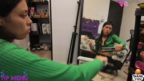 Snapshot of shamelesss_ chatting on March 10, 2025, 1:45 am shamelesss_ online show from March 10, 2025, 1:45 am