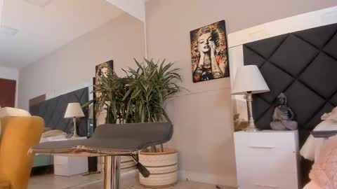 Shammy Ross online show from March 14, 2026, 3:23 am