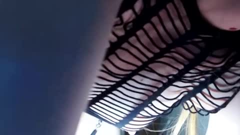 shampooprincess001 online show from July 27, 2026, 6:53 am
