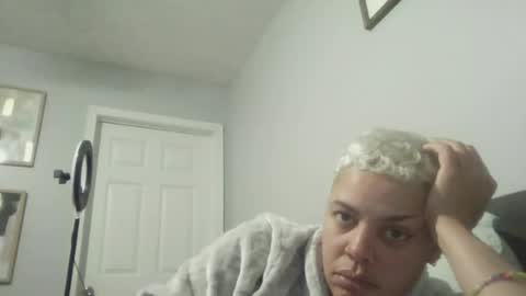 Snapshot of shanafterdark chatting on June 18, 2026, 3:18 am OliviaRose online show from June 18, 2026, 3:18 am