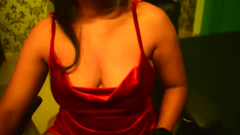 Snapshot of shanaya_indian chatting on November 23, 2025, 2:17 pm shanaya indian online show from November 23, 2025, 2:17 pm