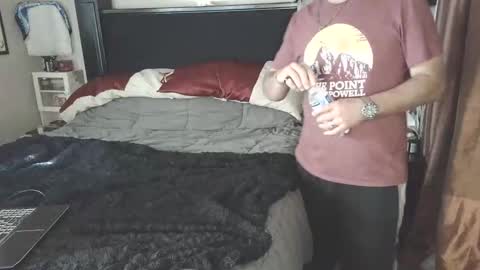 Snapshot of shane_and_shiloh chatting on October 19, 2025, 7:47 pm Shane Shiloh online show from October 19, 2025, 7:47 pm