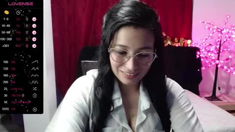 Shanel  online show from February 10, 2025, 5:36 am