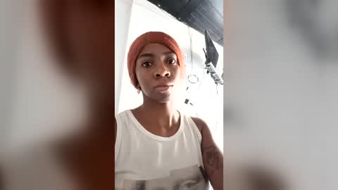 Snapshot of shanelle__ chatting on July 13, 2026, 1:58 pm S H A N E L L E online show from July 13, 2026, 1:58 pm