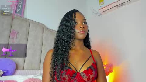 Shanel online show from April 23, 2026, 1:35 pm