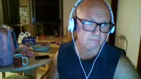 Snapshot of shaneo781570 chatting on April 10, 2026, 6:23 pm shaneo781570 online show from April 10, 2026, 6:23 pm