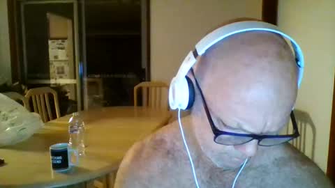 Snapshot of shaneo781570 chatting on April 12, 2026, 5:18 pm shaneo781570 online show from April 12, 2026, 5:18 pm