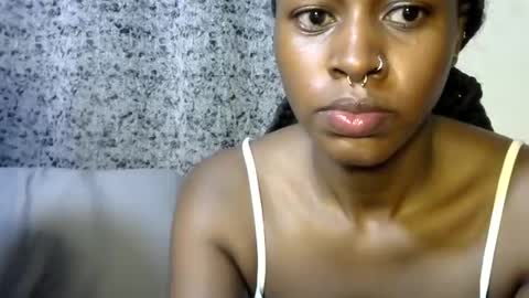 Snapshot of shania_sleigh chatting on March 16, 2026, 1:44 am shania_sleigh online show from March 16, 2026, 1:44 am