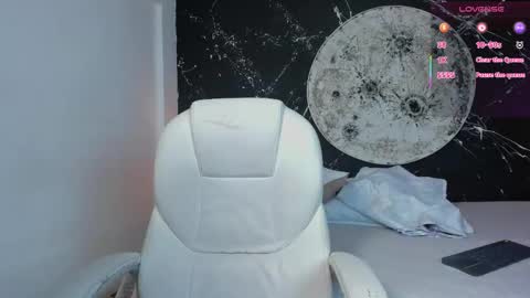 Snapshot of shaniadaniels chatting on October 15, 2025, 10:43 pm ShaniaDaniels online show from October 15, 2025, 10:43 pm