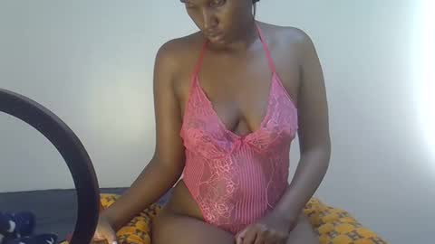 shanizz online show from April 23, 2026, 6:43 pm