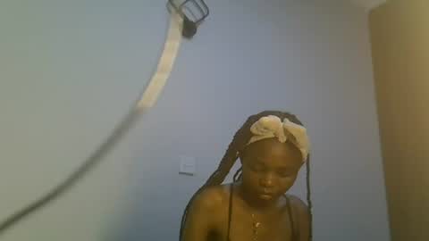 Snapshot of shanizzz chatting on June 16, 2026, 12:24 am shanizz online show from June 16, 2026, 12:24 am