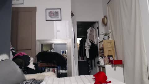 Shannon07 online show from January 18, 2025, 3:53 am