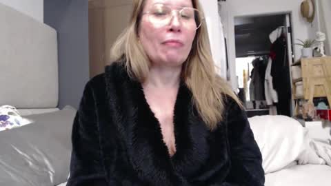 Shannon07 online show from January 21, 2025, 2:05 pm