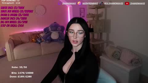 Snapshot of shannonblooms chatting on November 29, 2025, 4:21 pm Shanmais online show from November 29, 2025, 4:21 pm