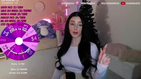 Snapshot of shannonblooms chatting on December 4, 2025, 3:10 pm Shanmais online show from December 4, 2025, 3:10 pm