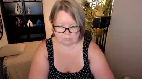 Shannon online show from July 9, 2026, 1:04 pm
