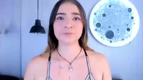 Snapshot of shanntal__ chatting on September 19, 2025, 7:58 pm Shanntal online show from September 19, 2025, 7:58 pm