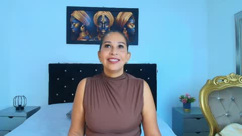  Shanon  online show from May 8, 2026, 7:52 pm