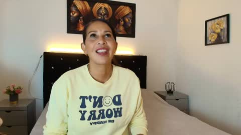  Shanon  online show from June 5, 2026, 7:08 pm
