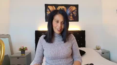  Shanon  online show from June 10, 2026, 7:24 pm
