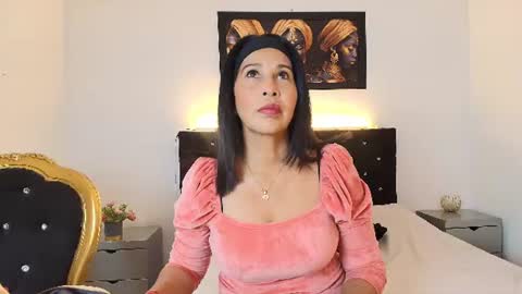  Shanon  online show from June 11, 2026, 7:45 pm
