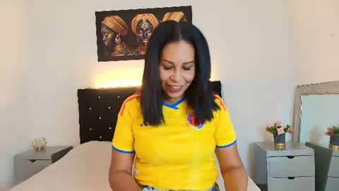  Shanon  online show from July 3, 2026, 7:09 pm