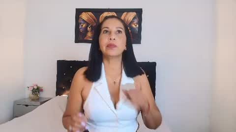  Shanon  online show from July 21, 2026, 7:49 pm