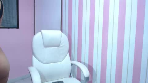 shantal online show from January 8, 2025, 8:29 pm