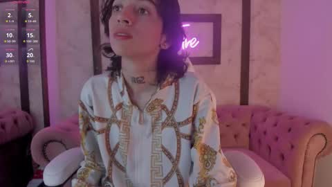 Shantal online show from November 24, 2025, 4:12 am