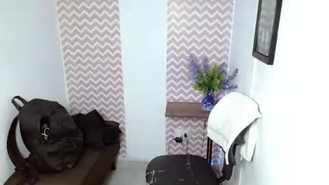 Dayana online show from June 29, 2026, 5:24 pm