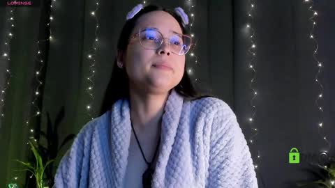 Snapshot of shantalcerezo chatting on January 18, 2025, 10:06 pm Cat-FOLLOWME and we talk IGshantal cerezo online show from January 18, 2025, 10:06 pm