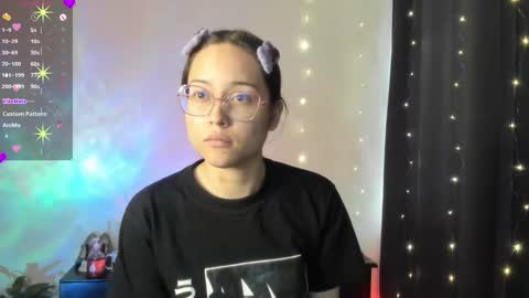 Snapshot of shantalcerezo chatting on September 24, 2025, 9:07 pm Cat-FOLLOWME and we talk IGshantal cerezo online show from September 24, 2025, 9:07 pm