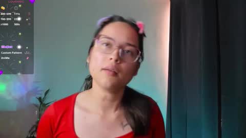 Snapshot of shantalcerezo chatting on October 6, 2025, 7:22 pm Cat-FOLLOWME and we talk IGshantal cerezo online show from October 6, 2025, 7:22 pm