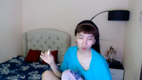 Snapshot of shantalfoxxy chatting on July 24, 2026, 1:25 am SHANTA FOX s online show from July 24, 2026, 1:25 am