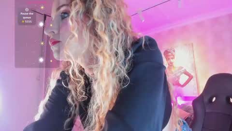 Snapshot of shantalll__ chatting on May 8, 2026, 11:04 am Shantal online show from May 8, 2026, 11:04 am